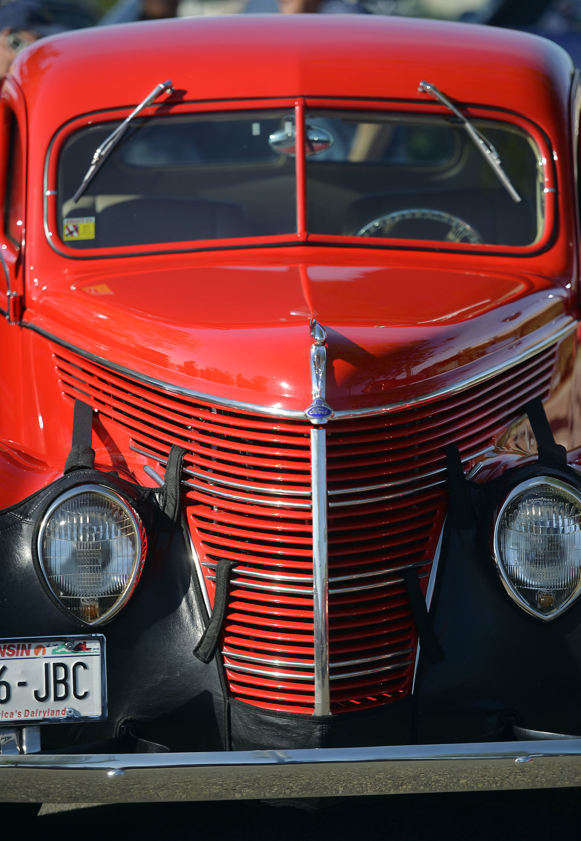 CLASSIC CRUISE IN CAR SHOW